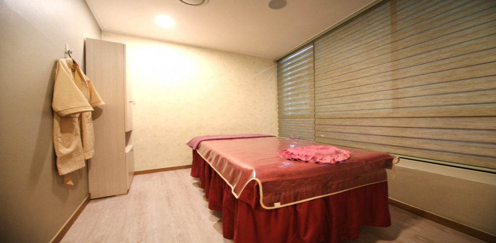 차이나스웨디시 - 야당동 야당역,운정역 인근 주차가능, 24시간, 샤워가능, 단체예약 완비된 마사지 시설