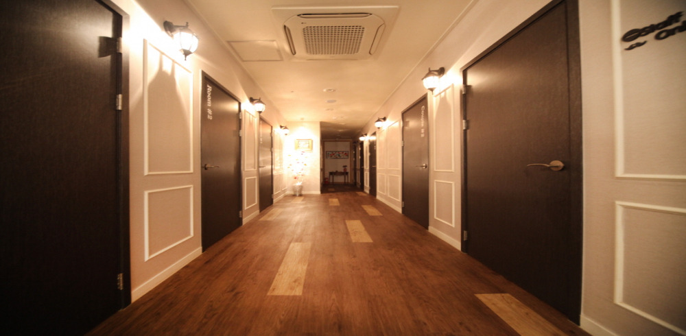 프리미엄락타이 - 이의동 광교역,광교중앙역 인근 주차가능, 샤워가능, 커플실, 단체예약 완비된 마사지 시설