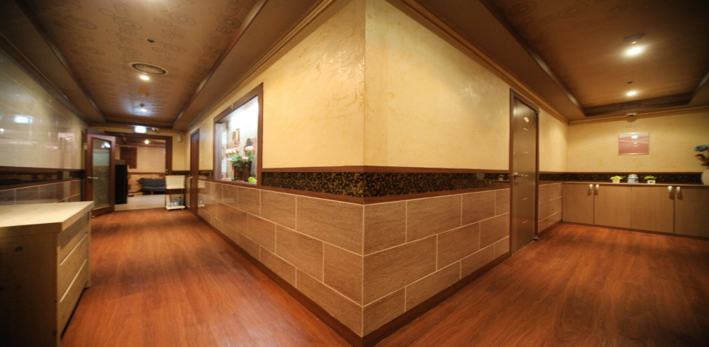 백석역에 위치한 타이, 아로마 서비스 가능 티락타이 시설