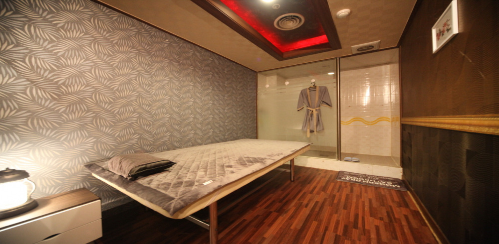 백석역에 위치한 타이, 아로마 서비스 가능 티락타이 시설