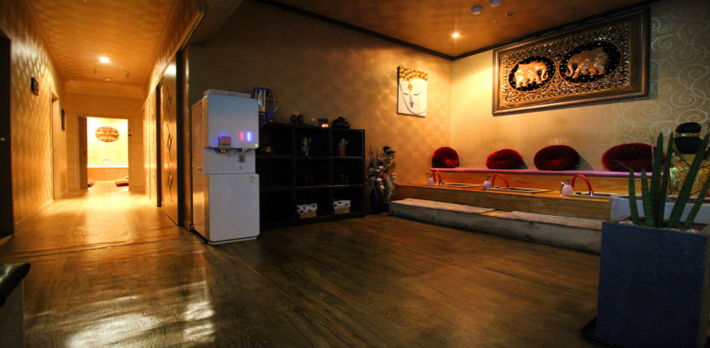 태평역,모란역,수진역 인근 마사지 잘하는 곳 본타이 청결하게 관리된 내부 시설