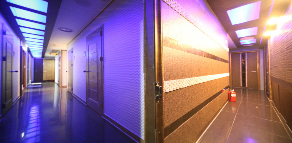 야탑역 주변 2SSPA 매장 주요 시설 및 인테리어 사진