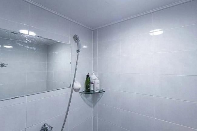 지중해 - 신사동 신사역,압구정역 인근 주차가능, 24시간, 샤워가능, 수면가능, 단체예약, 남/여공용샵 완비된 마사지 시설