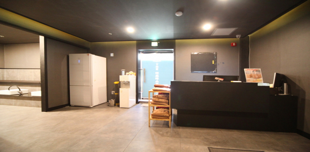 더아로마 - 중부동 양산역 인근 태국마사지 전문 마사지 매장 전경