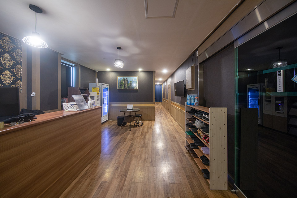 신천역,동대구역,동구청역 인근 마사지 잘하는 곳 K아로마 청결하게 관리된 내부 시설