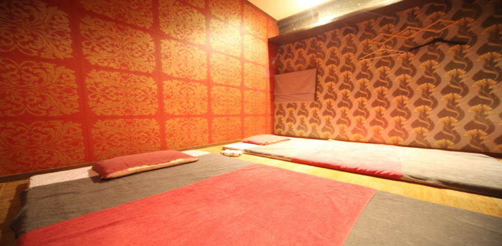 신천동 태국마사지 전문 369타이아로마&로미의 깔끔하고 정돈된 내부 전경