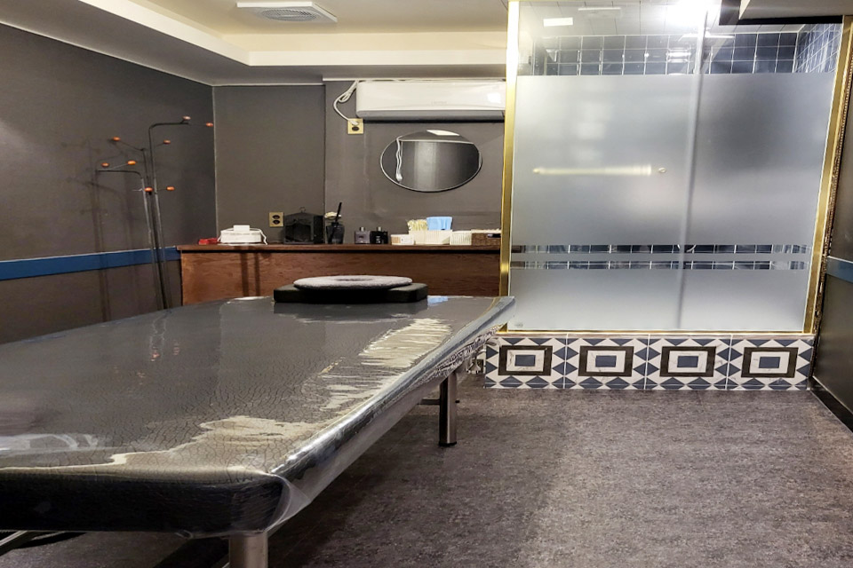 블링블링 - 지산동 지산역,범물역 인근 주차가능, 샤워가능, 단체예약 완비된 마사지 시설