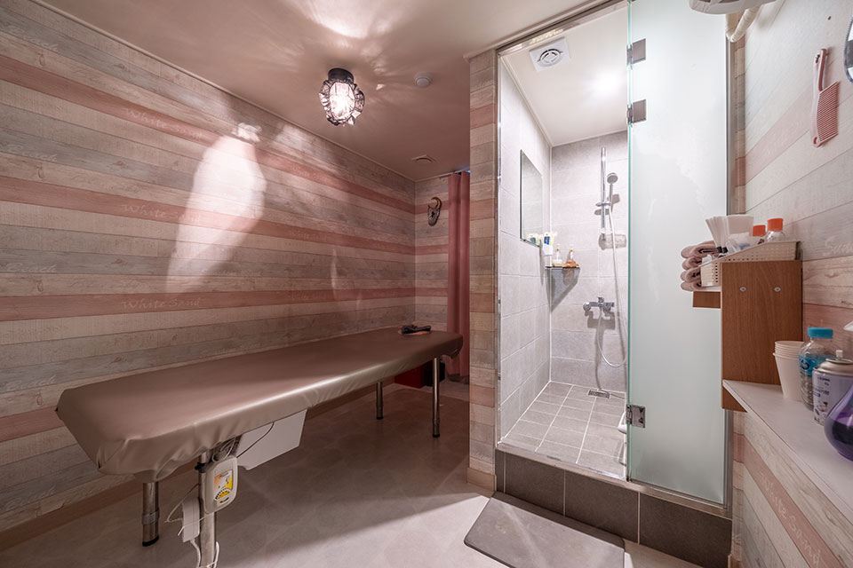 두산동 앤유 주차가능, 샤워가능, 단체예약 완비된 시설 사진