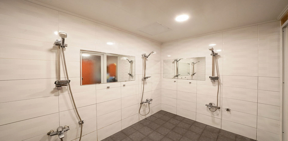 중동역,신해운대역,장산역 인근 마사지 잘하는 곳 골드타이 청결하게 관리된 내부 시설