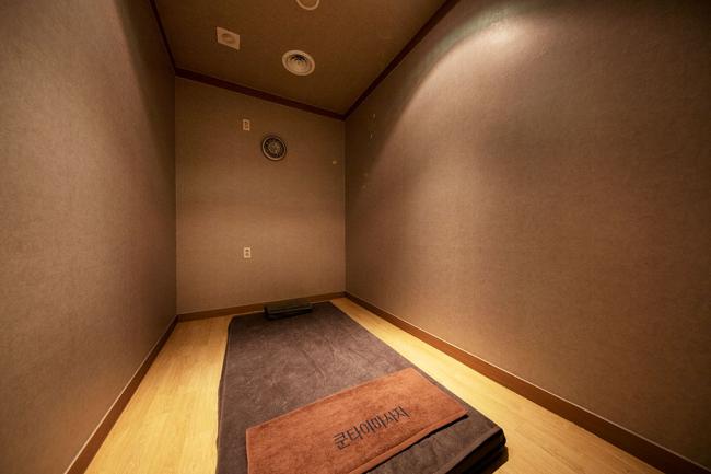 부암역,서면역,부전역,범내골역,전포역 인근 타이, 아로마, 커플관리 서비스가 제공되는 쿤타이테라피의 전체 시설