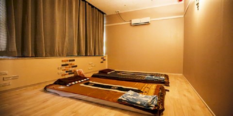 청라동 태국관리사 마사지샵 청라힐링타이의 쾌적한 관리실 내부 모습