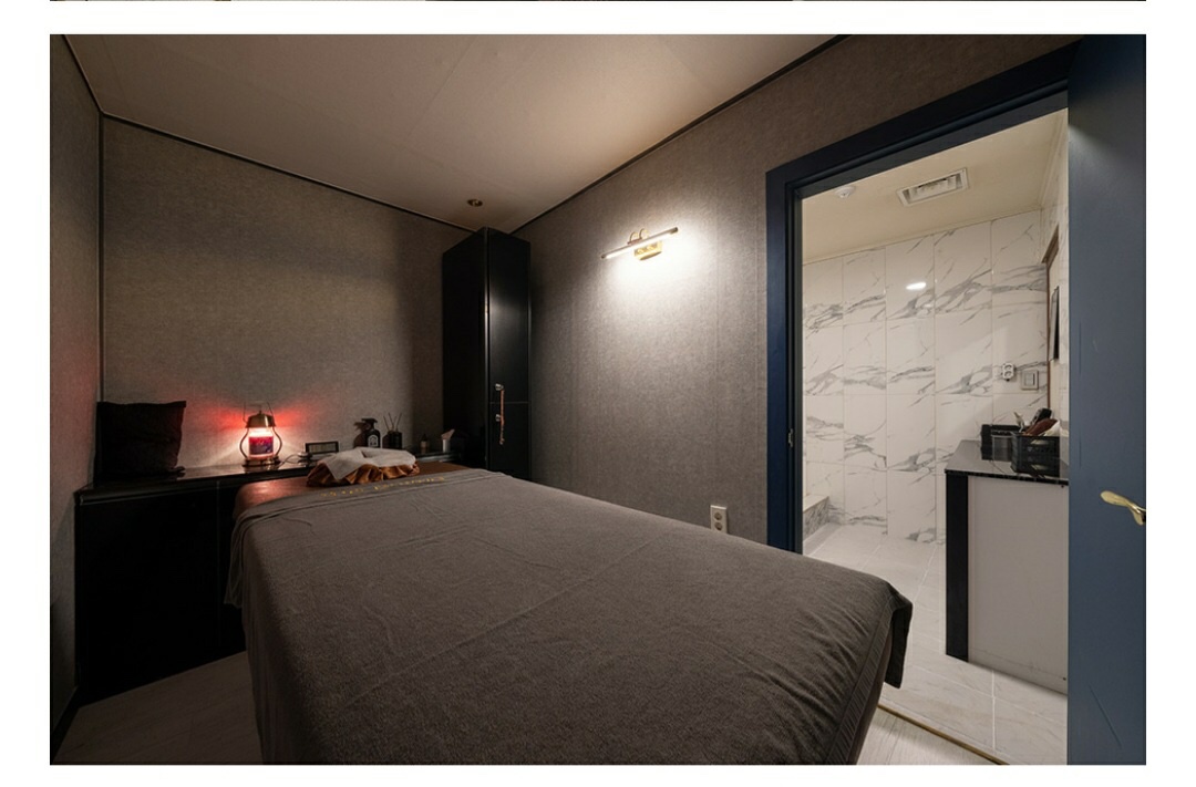 테크노파크역에 위치한 아로마, 건식/스포츠, 스웨디시, 왁싱제모 서비스 가능 위드더테라피 시설