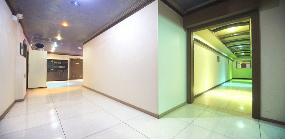 태국마사지 서비스가 제공되는 계산동 블루타이 매장 내부 사진