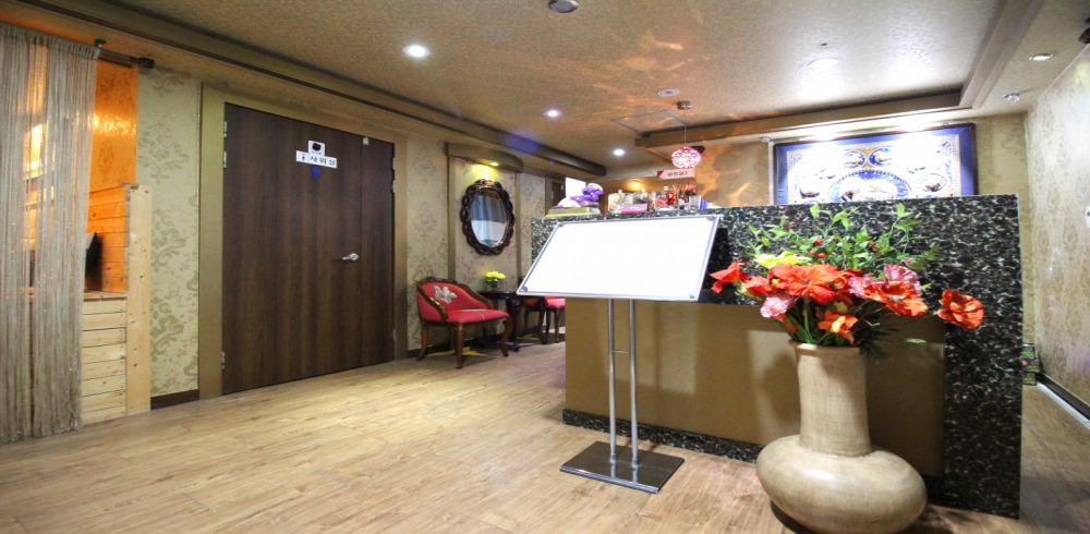 사와디전통타이 - 두정동 인근 태국마사지 전문 마사지 매장 전경