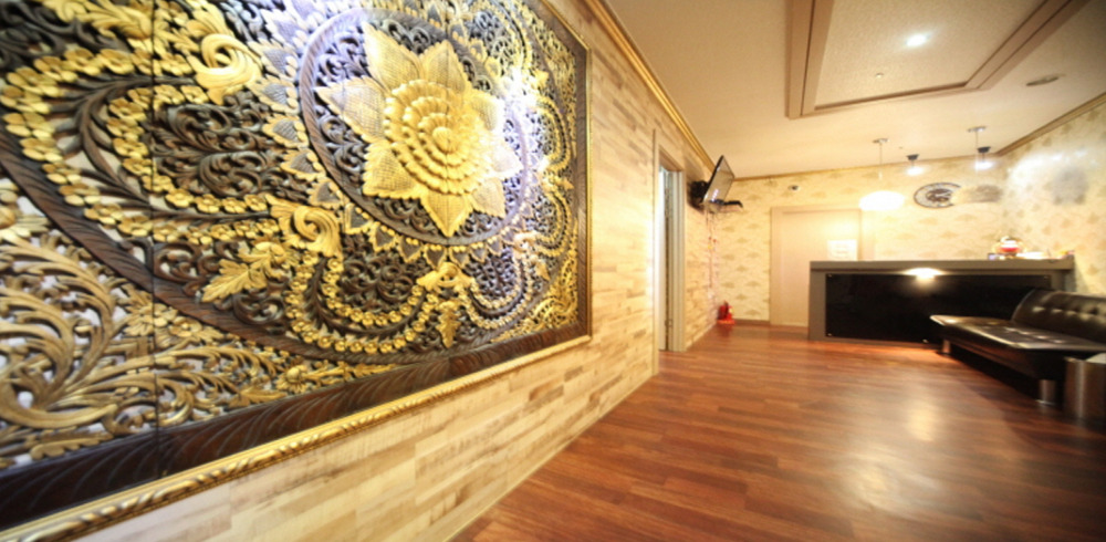 불당동 인근 마사지 잘하는 곳 누엇타이 청결하게 관리된 내부 시설