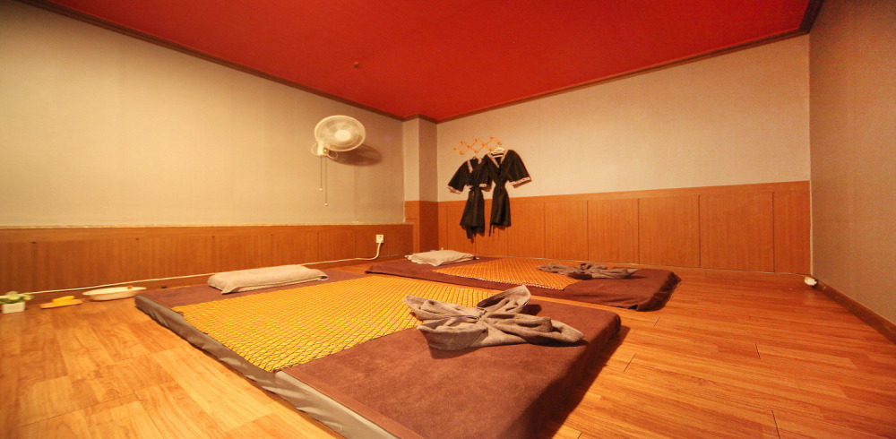 태국마사지 서비스가 제공되는 수청동 애플타이아로마 매장 내부 사진