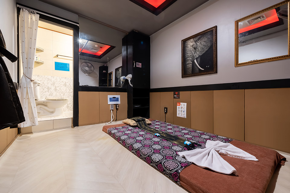 정왕동에 위치한 타이, 아로마 서비스 가능 황제&베트남 시설