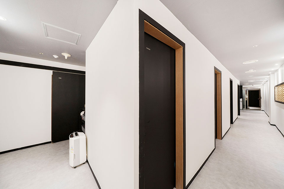 루멘테라피 - 도화동 대흥역,마포역,공덕역 인근 주차가능, 샤워가능, 단체예약 완비된 마사지 시설