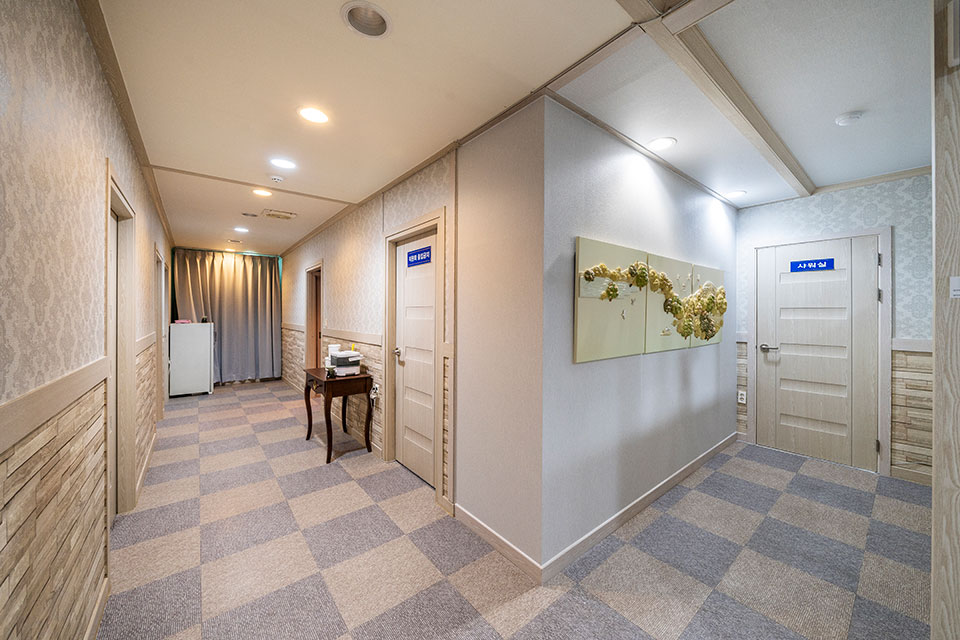 킹타이 - 동호동 반야월역,각산역 인근 주차가능, 샤워가능, 커플실, 수면가능, 단체예약 완비된 마사지 시설