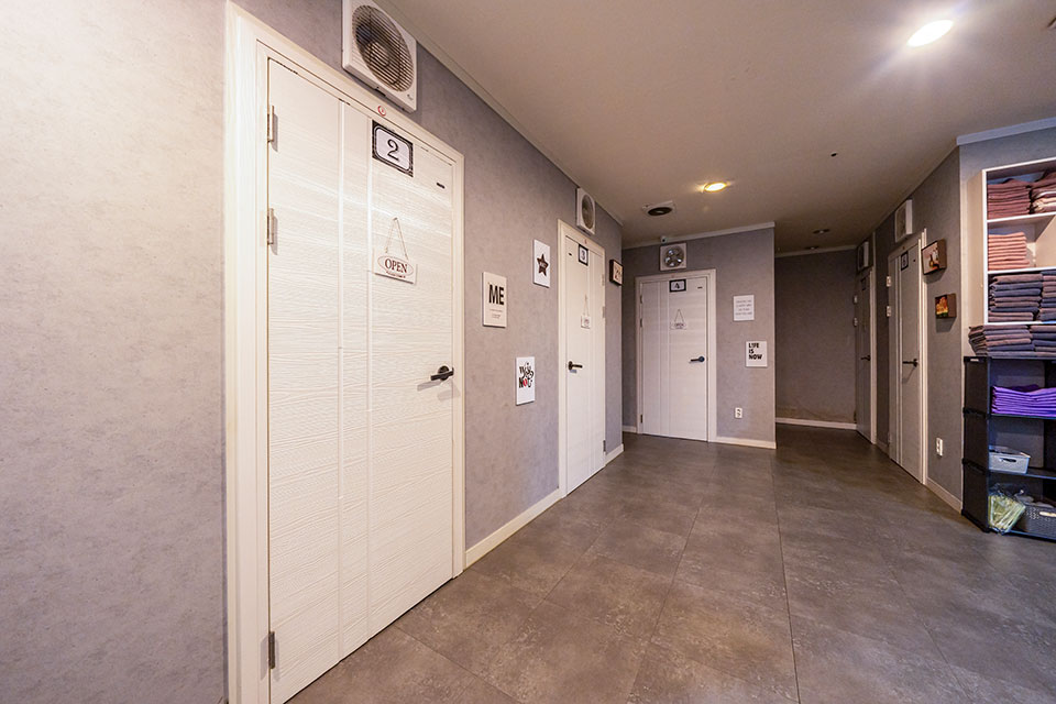 화명역 인근 태국관리사 마사지 전문 넥타이의 아늑한 내부 시설 안내