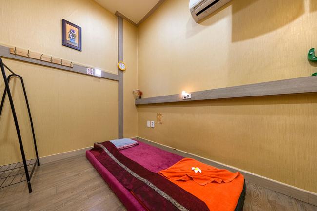 궐동 태국마사지 전문 더힐링의 아늑하고 프라이빗한 분위기