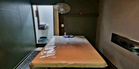 상현동 한국관리사 마사지샵 광교 원테라피의 쾌적한 관리실 내부 모습