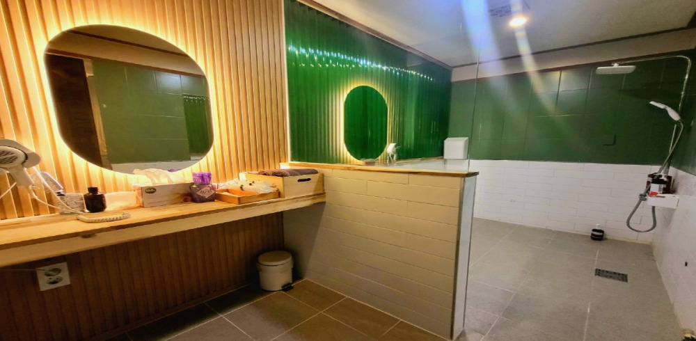 단계동 한국관리사 마사지샵 비비스웨디시의 쾌적한 관리실 내부 모습