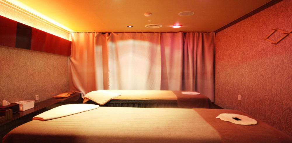 상남동 주변 심쿵스웨디시 매장 주요 시설 및 인테리어 사진