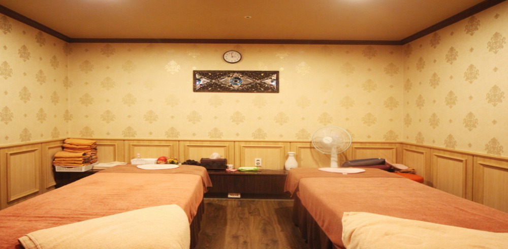 상남동 인근 타이, 아로마, 커플관리, 스웨디시 서비스가 제공되는 심쿵스웨디시의 전체 시설