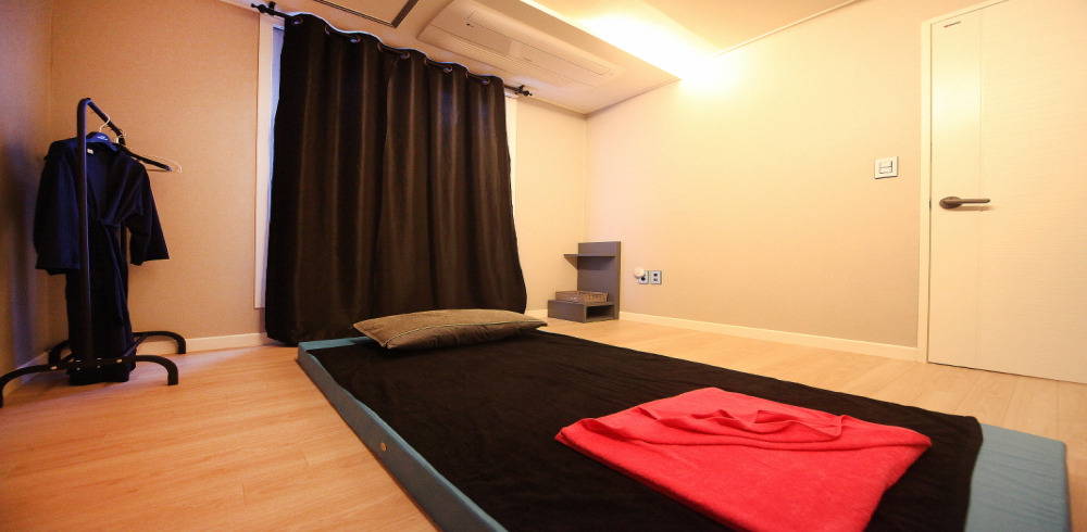 의정부동 태국마사지 전문 용궁테라피의 깔끔하고 정돈된 내부 전경