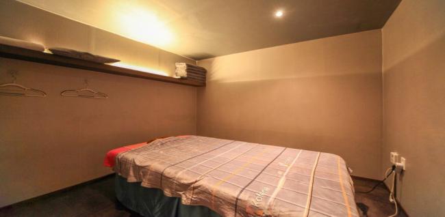 부곡동 한국마사지 전문 궁마사지의 깔끔하고 정돈된 내부 전경