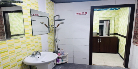 태국마사지 서비스가 제공되는 신림동 촉디테라피&스웨디시 매장 내부 사진