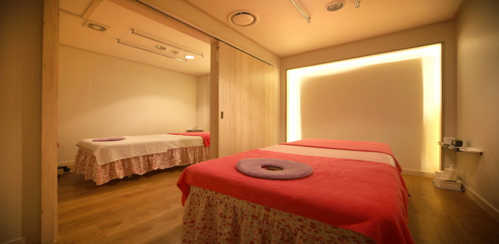 홍대입구역,광흥창역,서강대역,신촌역,대흥역 인근 마사지 잘하는 곳 토러스테라피 청결하게 관리된 내부 시설