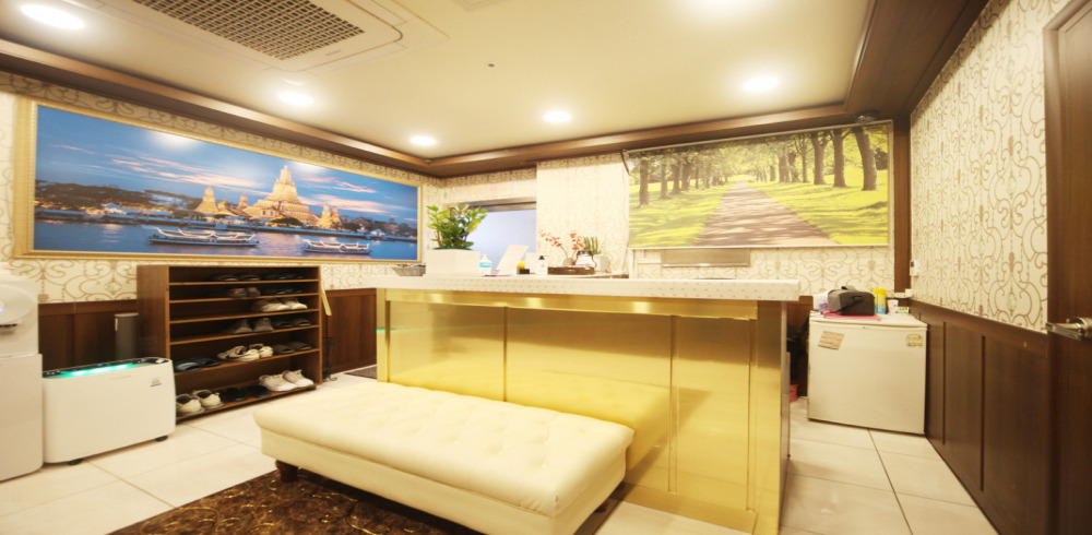 첼시 - 화정동 화정역 인근 태국마사지 전문 마사지 매장 전경