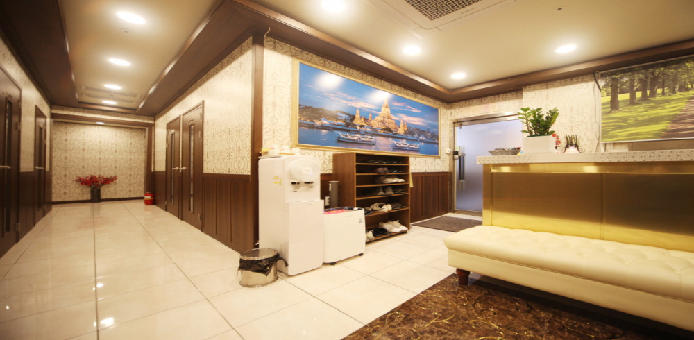 화정동 태국관리사 마사지샵 첼시의 쾌적한 관리실 내부 모습