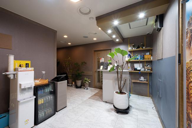 구운동 인근 타이, 아로마 서비스가 제공되는 타이데이의 전체 시설