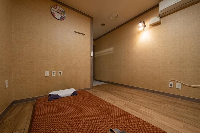 구운동 인근 마사지 잘하는 곳 타이데이 청결하게 관리된 내부 시설