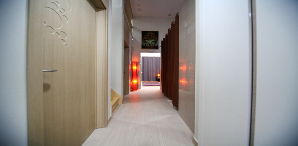 금곡동 태국관리사 마사지샵 락쿤타이의 쾌적한 관리실 내부 모습