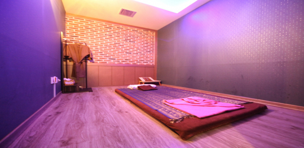 큐힐링 - 금곡리 오남역 인근 주차가능, 샤워가능, 수면가능, 단체예약 완비된 마사지 시설