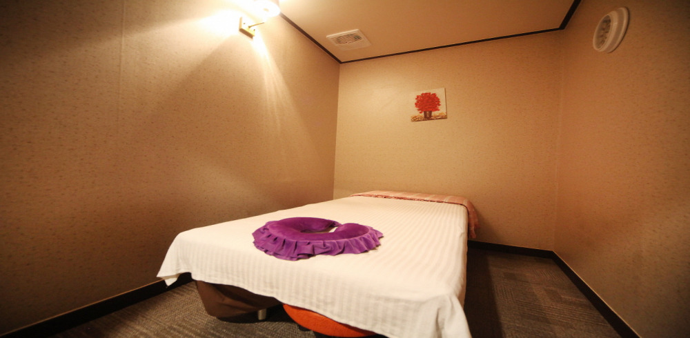 정왕동 인근 아로마, 건식/스포츠, 커플관리, 풋케어 서비스가 제공되는 명가마사지의 전체 시설