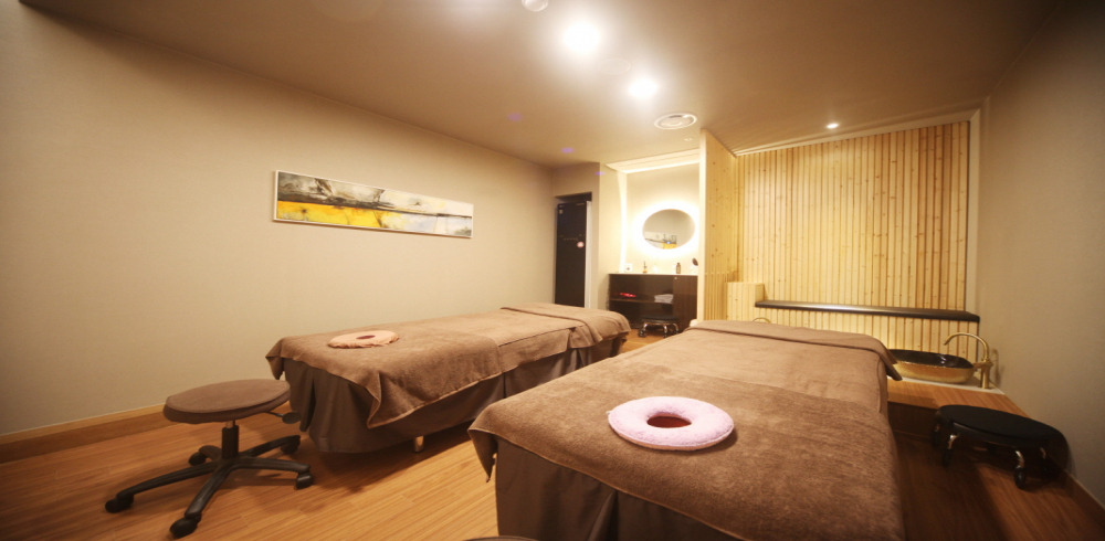 중국마사지 관리 전문 마사지 매장 뷰티플러스 내부 공간