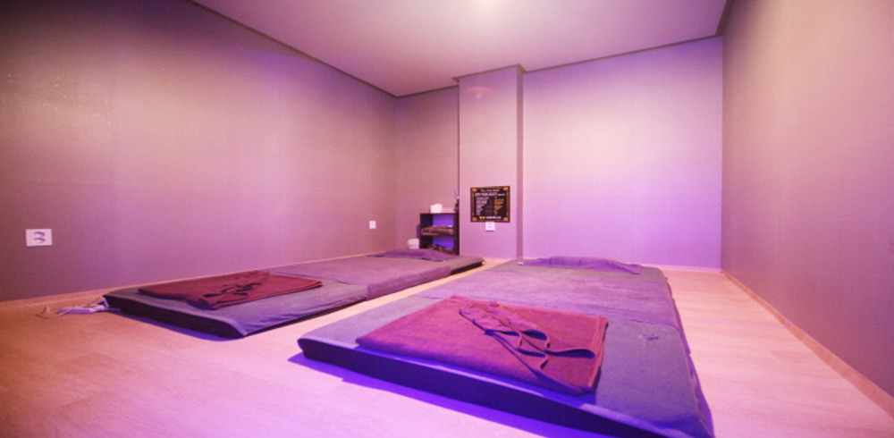 창대리 태국마사지 전문 청담타이의 아늑하고 프라이빗한 분위기