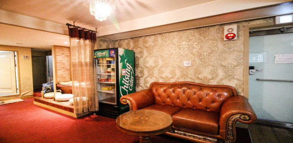 대흥동 태국관리사 마사지샵 바나나타이의 쾌적한 관리실 내부 모습