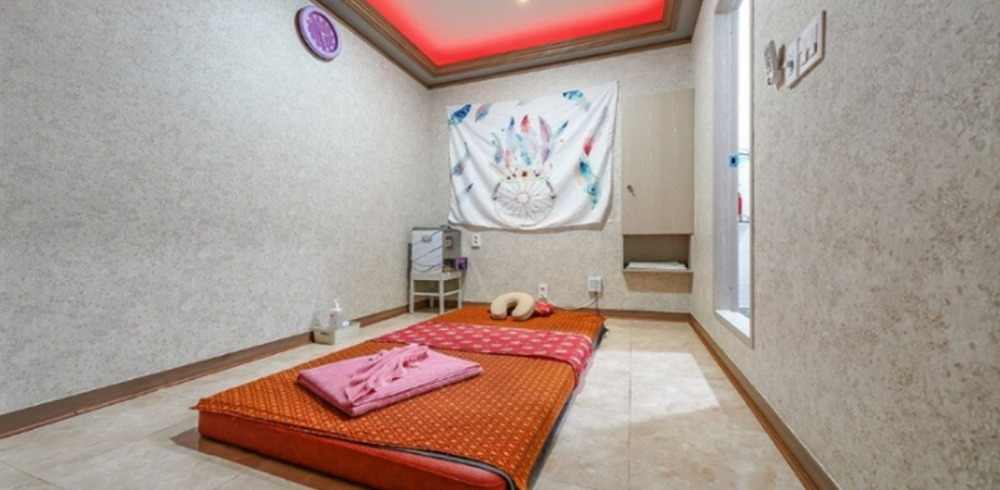 봉리 주변 썸힐링타이마사지 매장 주요 시설 및 인테리어 사진