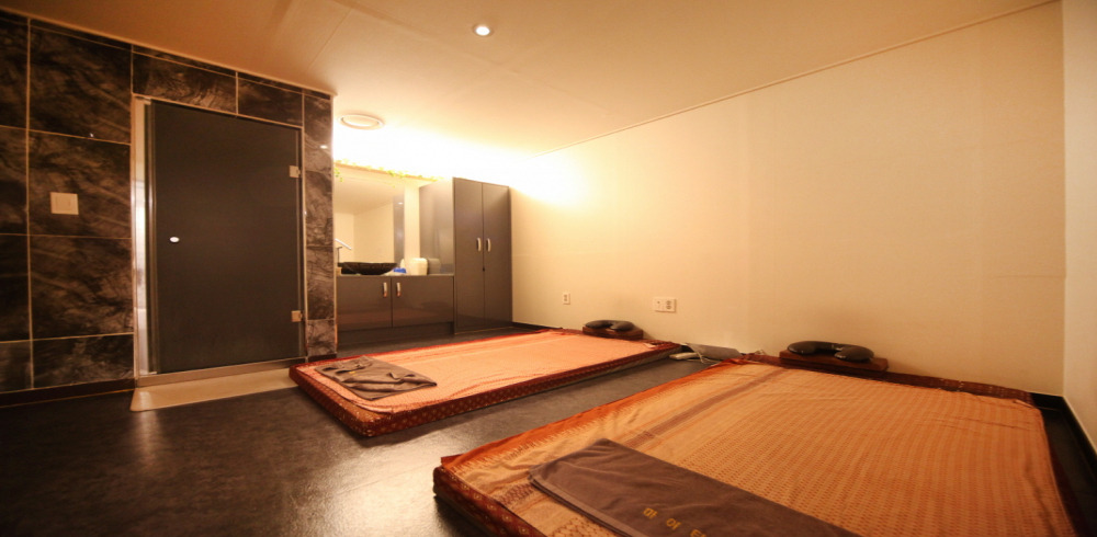 주변 태국마사지 추천 매장 마이타이 의 전체적인 인테리어 모습