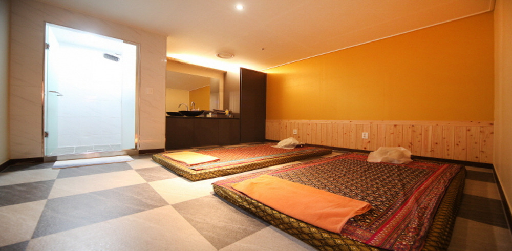 주변 태국마사지 추천 매장 씨유타이의 전체적인 인테리어 모습