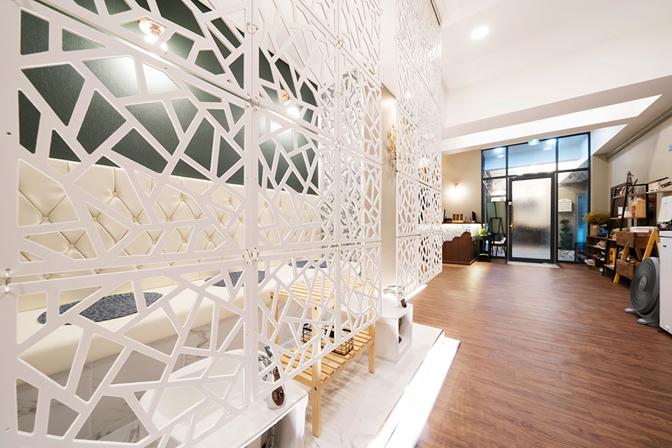 상남동 인근 타이, 아로마, 커플관리 서비스가 제공되는 청담후의 전체 시설