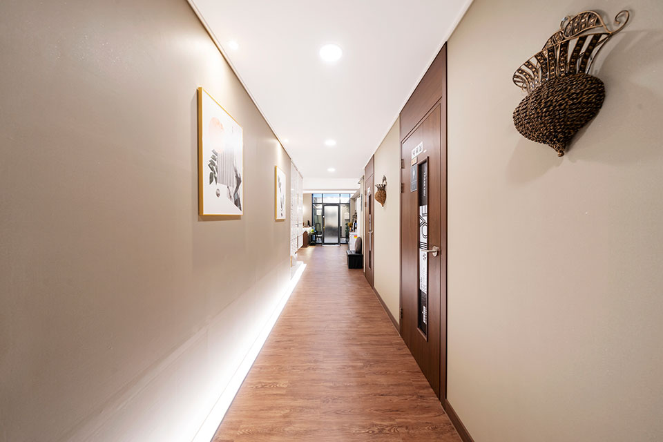 상남동 인근 타이, 아로마, 커플관리 서비스가 제공되는 청담후의 전체 시설