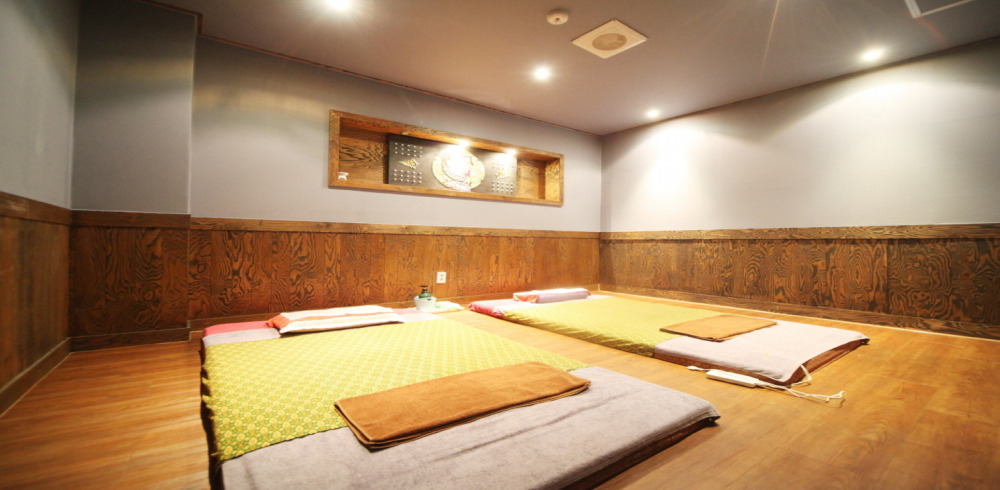 힐링타이테라피 - 연산동 거제역,연산역,시청역,거제해맞이역,종합운동장역,교대역,물만골역 인근 주차가능, 샤워가능, 수면가능, 단체예약 완비된 마사지 시설