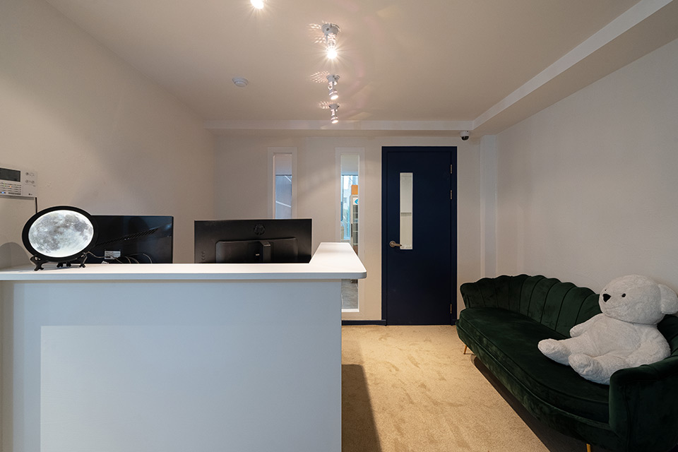 썸스웨디시 - 역삼동 양재역,강남역 인근 주차가능, 샤워가능, 단체예약 완비된 마사지 시설